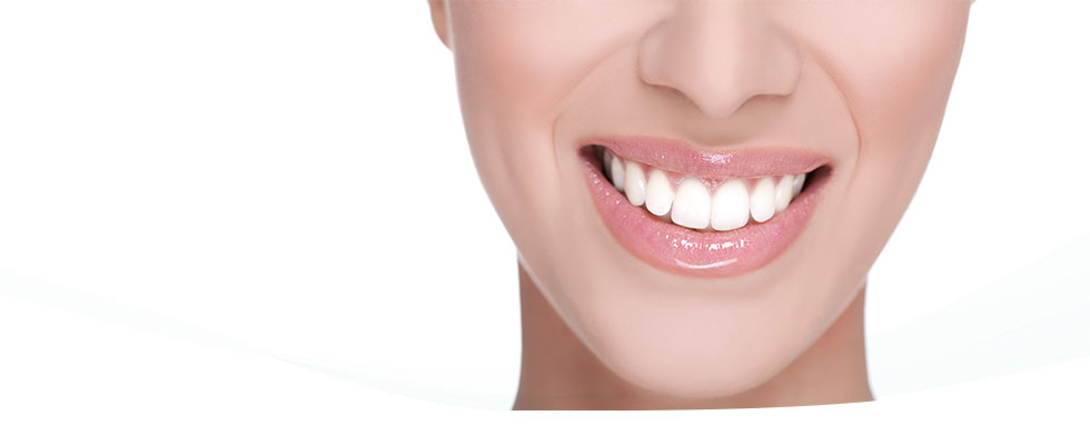 Looking for a whiter smile? Teeth whitening will get you there